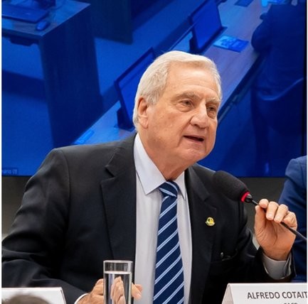 A minha escala é 7 X 0