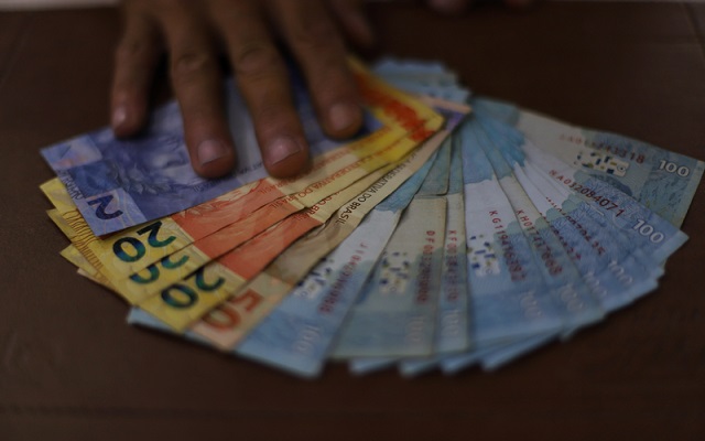 Governo renegociará mais de R$ 100 bi em dívidas rurais